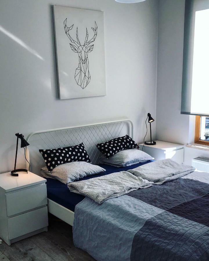 Shiraz Trio Apartament Варшава Экстерьер фото